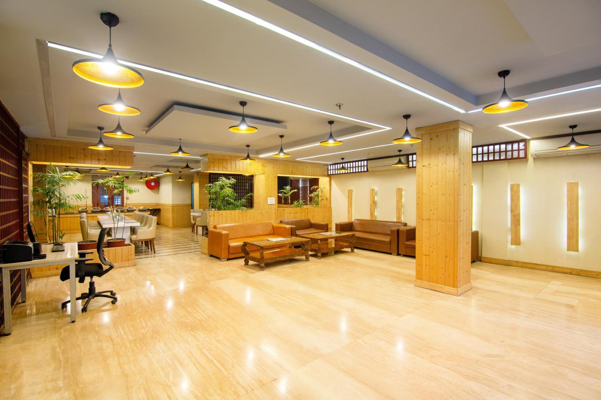 Hotel Lohmod At National Highway 8 - Free Airport Transffer ニューデリー エクステリア 写真